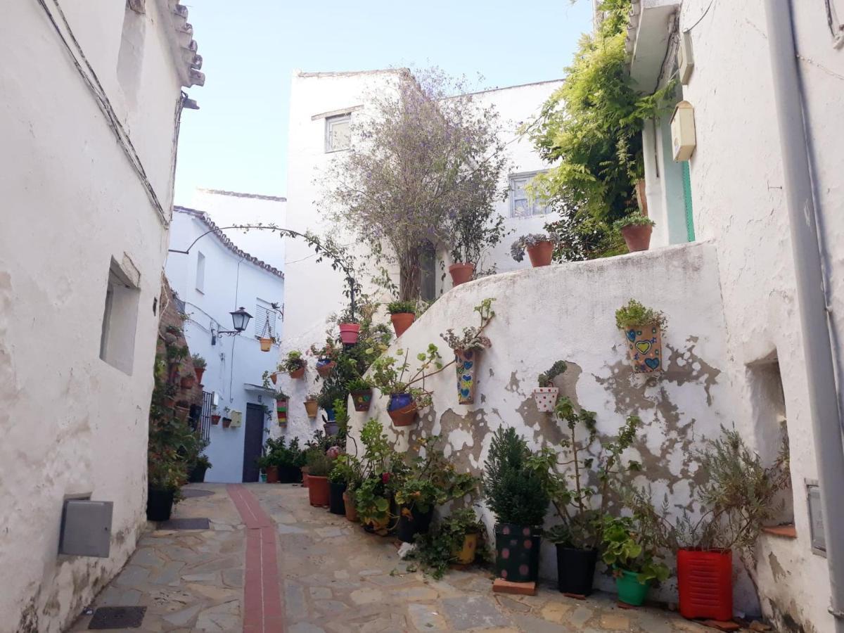 Beautiful Apartment In Duquesa Suites And Gardens Castillo de Sabinillas Exterior photo